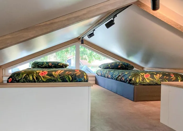 Semesterbostad Stunning In With Kitchen Putten