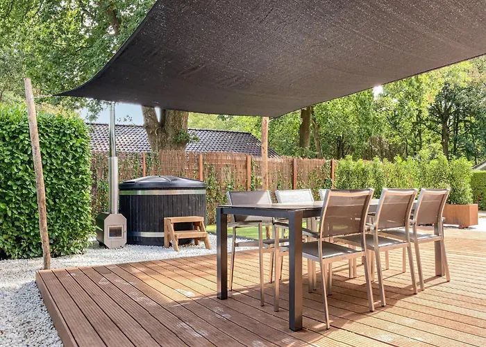 Stunning In With Kitchen Semesterbostad